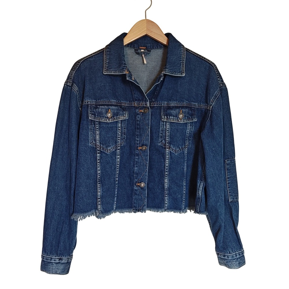 Free People Denim Jacket Women Size S Blue Cropped Raw Hem Trucker Patch Sleeve